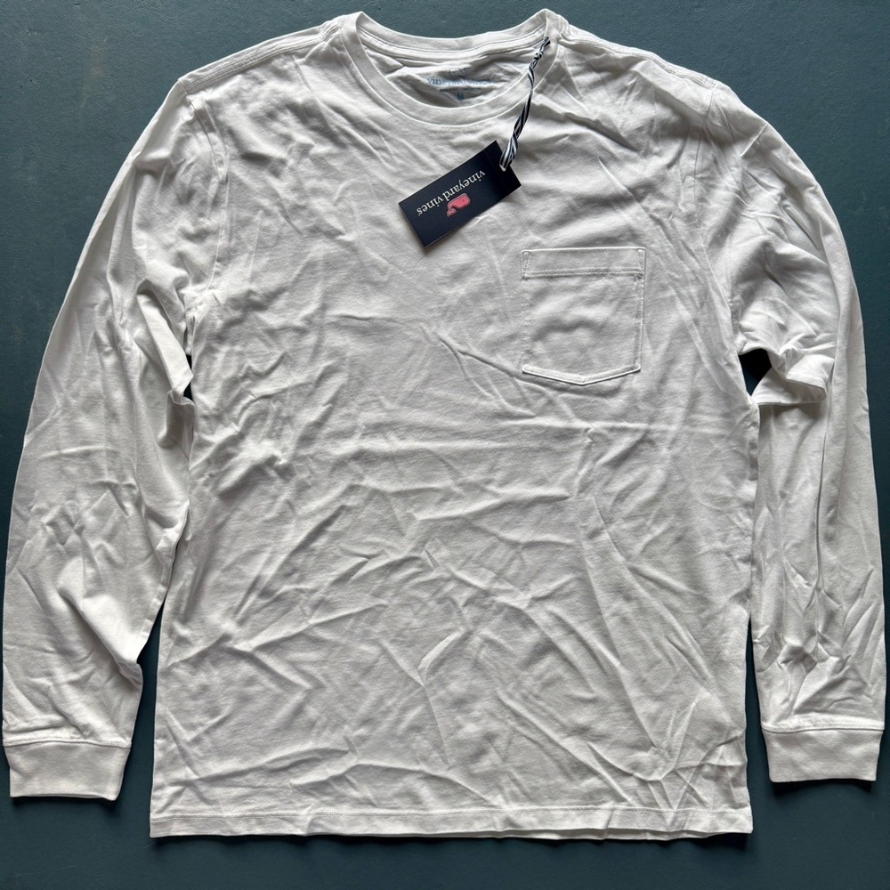 NEW Vineyard Vines Men's Long Sleeve Pocket T-Shirt White Size Medium (M)